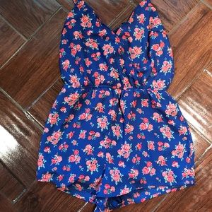 Floral romper!
